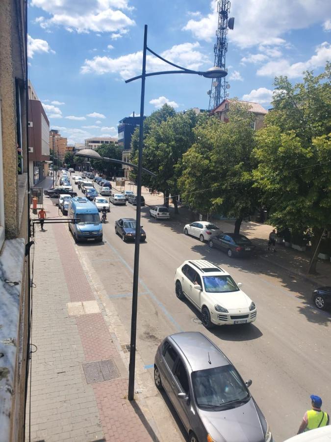 Apartamenti8 Korca Luaran gambar